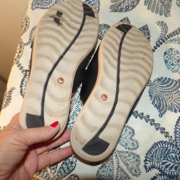 Unstructured By Clarks Leather Slide Sz 6.5M - Picture 4 of 5